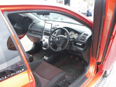 Honda Civic Modified Interior: click to zoom picture.
