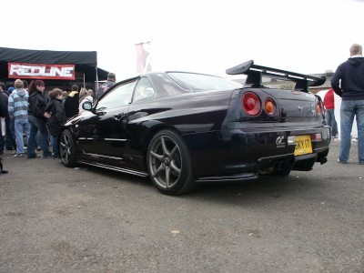 Nissan Skyline: click to zoom picture.