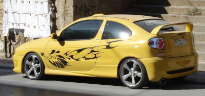 Renault Megane Modified: click to zoom picture.