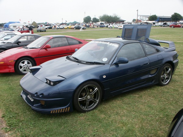 Toyota MR2 MkII Sleepy Eyes